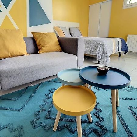 Superbe Studio Hyper Centre Tout Equipe Wifi Netflix 2Pers アミアン エクステリア 写真